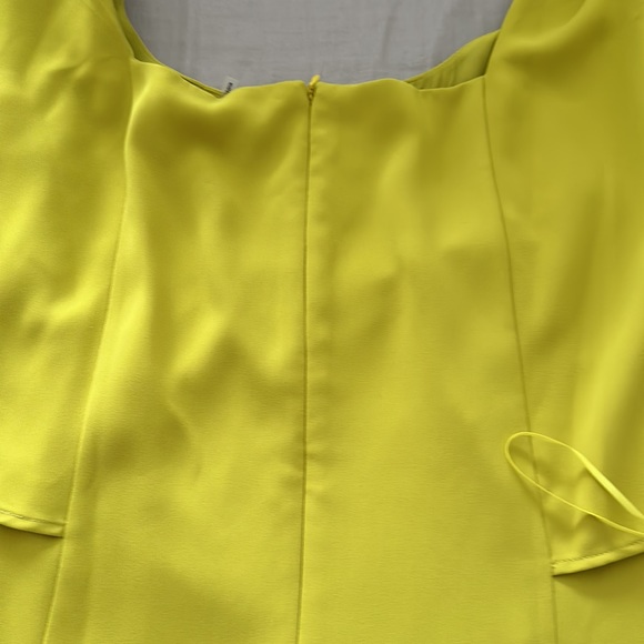 Trina Turk sheath dress with flow sleeve detail - Picture 5 of 5